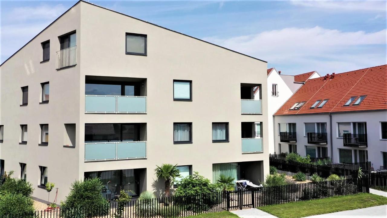 Palm Garden Apartment 1 Mikulov Eksteriør bilde