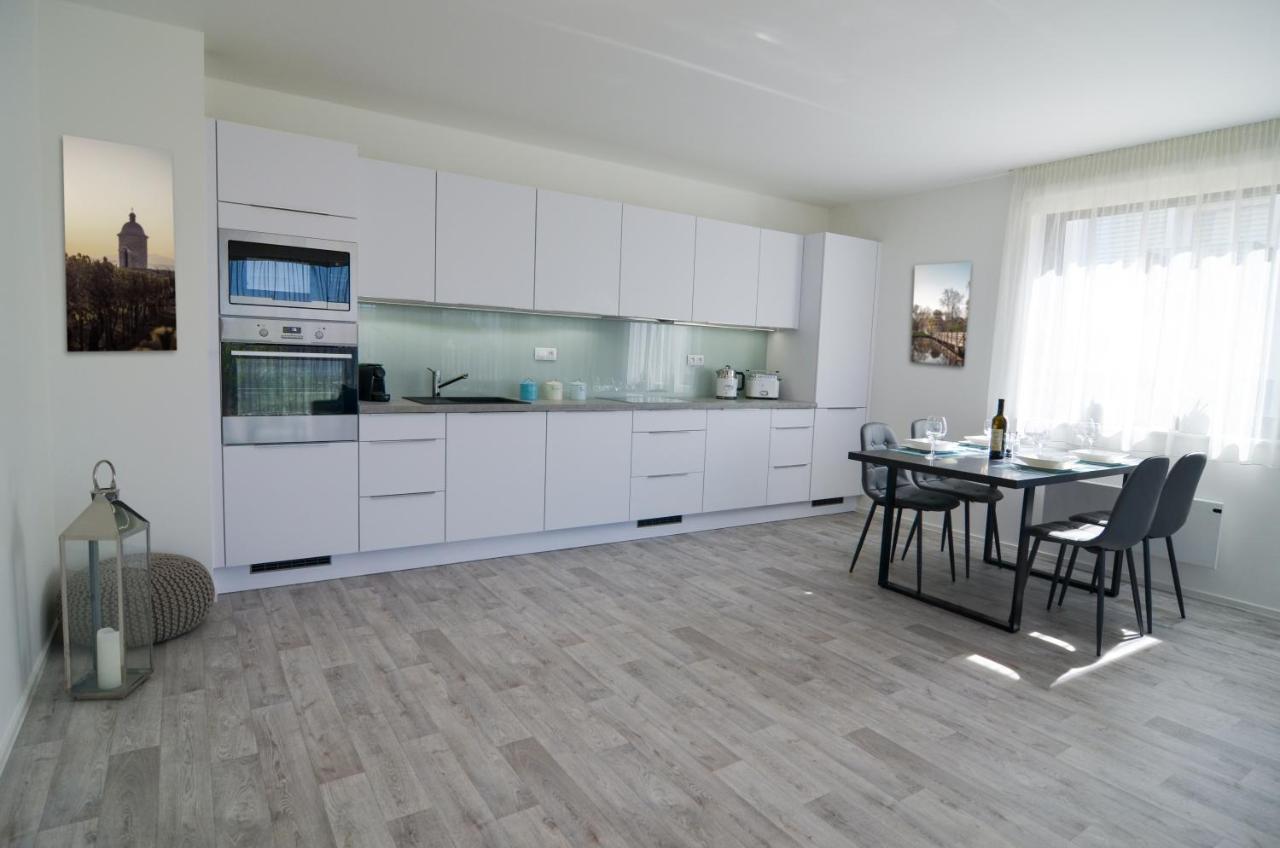 Palm Garden Apartment 1 Mikulov Eksteriør bilde